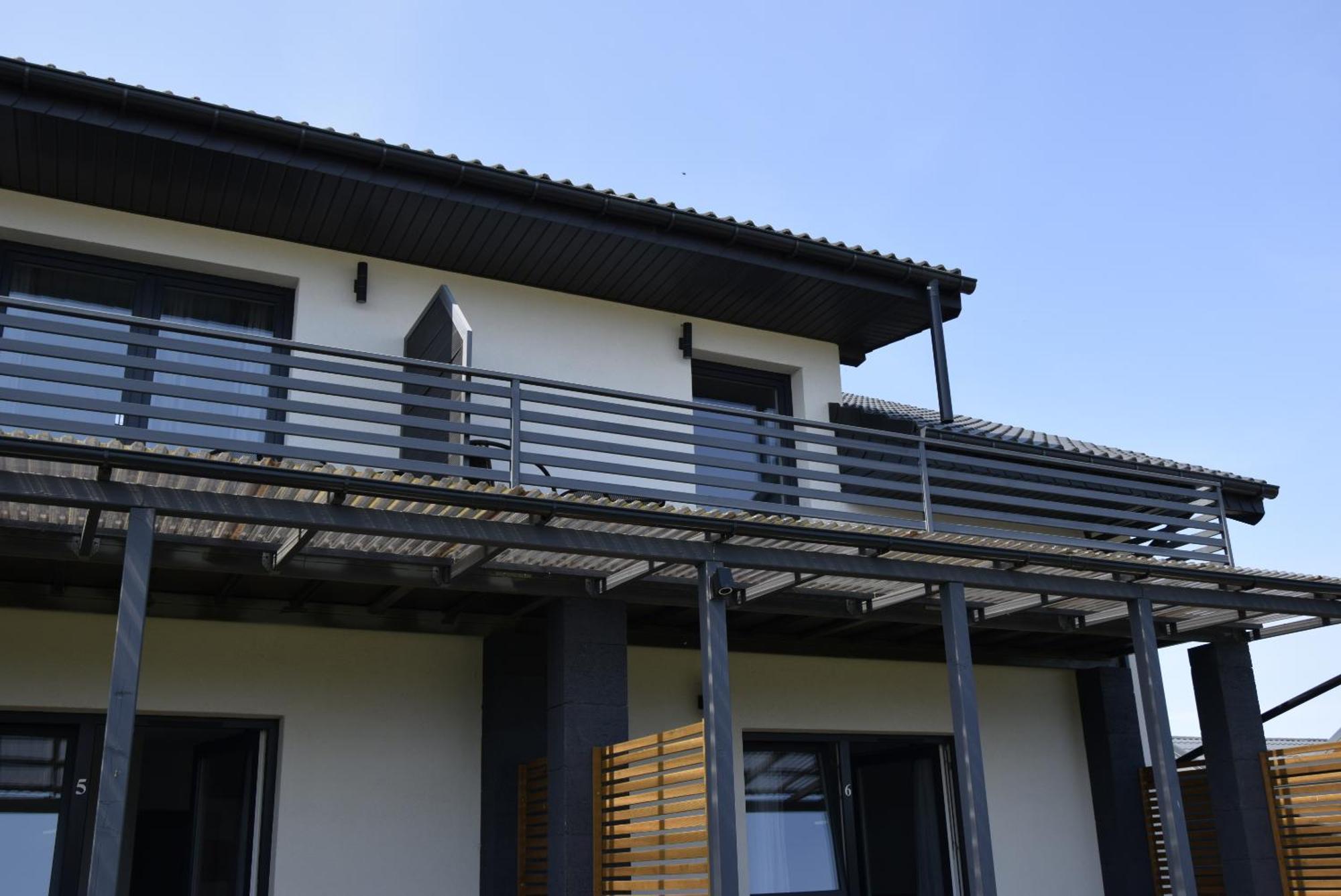 Polna Apartment *